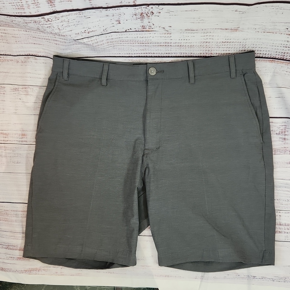 PGA Tour men's golf dri-fit shorts